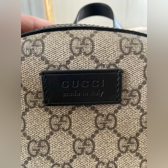 Gucci GG Supreme Backpack - Picture 4 of 4